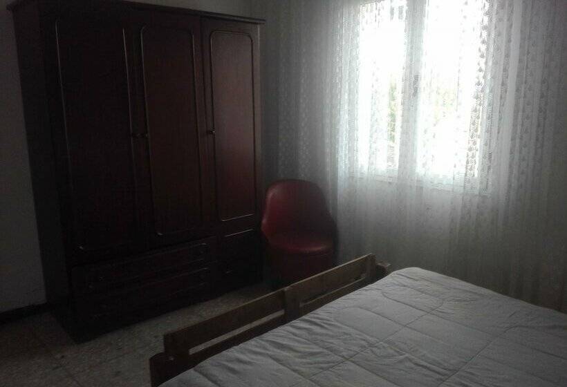 ダブルベッドのベーシックルーム, Casa Rural Los Amigos