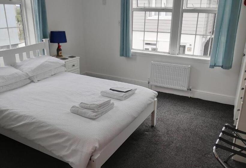 غرفة قياسية, Elnor Guest House