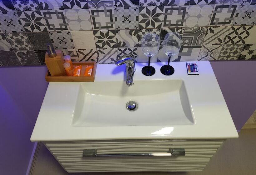 １ベッドルームのデラックスアパートメント, Art Boutique Central