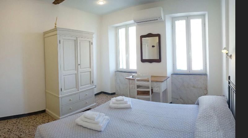 اتاق استاندارد با چشمانداز دریا, Scorci Di Mare