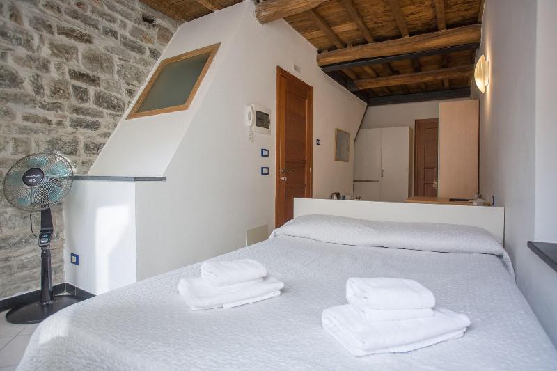 اتاق کلاسیک با چشمانداز دریا, Scorci Di Mare