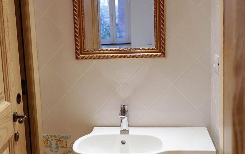 Quarto Economy, Scorci Di Mare
