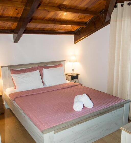 اتاق استاندارد یک نفره, Arxontiko