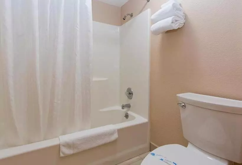 اتاق استاندارد, Flagstone Motel
