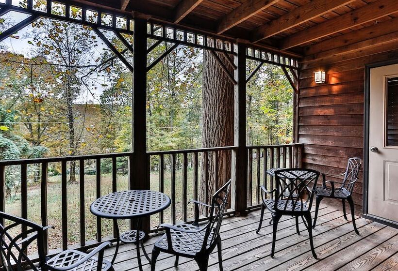 Номер Стандарт, Forrest Hills Mountain Resort