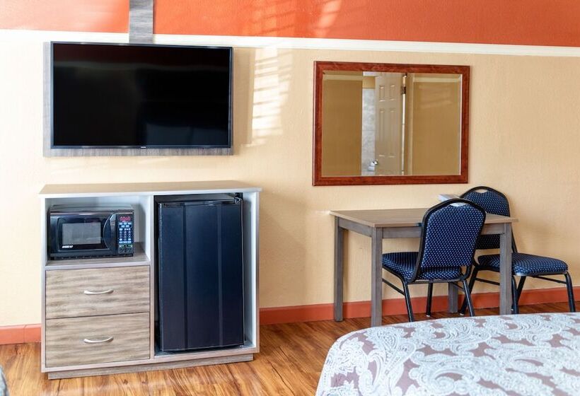 Номер Стандарт 2 Двуспальные Кровати, Geneva Motel