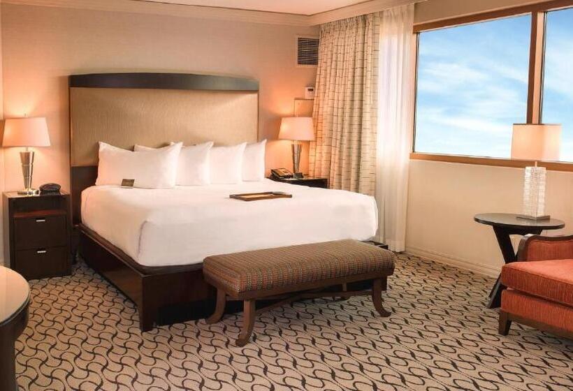 חדר דחוקס עם מיטת קינג, Gold Strike Casino Resort