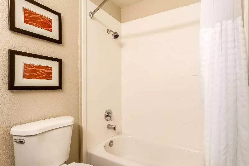 اتاق استاندارد, Comfort Inn & Suites Rocklin Roseville