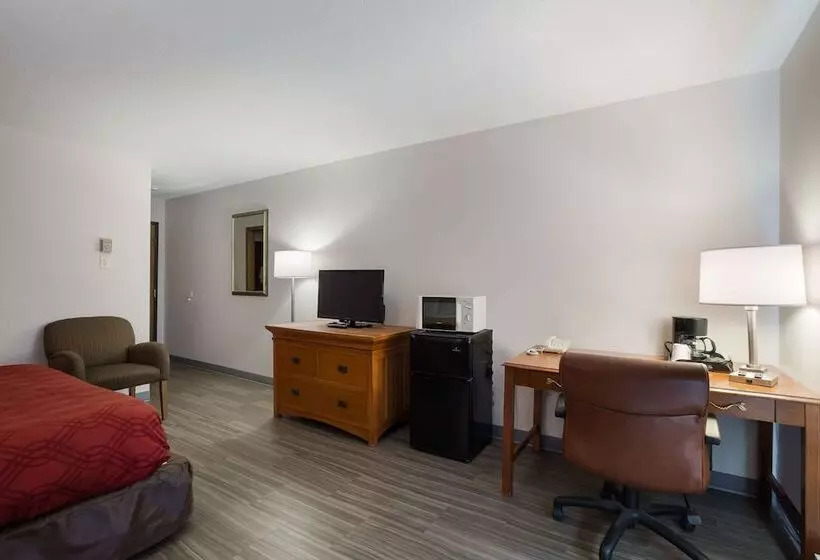 سوئیت برای معلولان, Econo Lodge Inn & Suites
