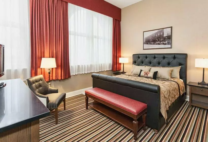مجموعه ویستا شهر, Fitger S Inn