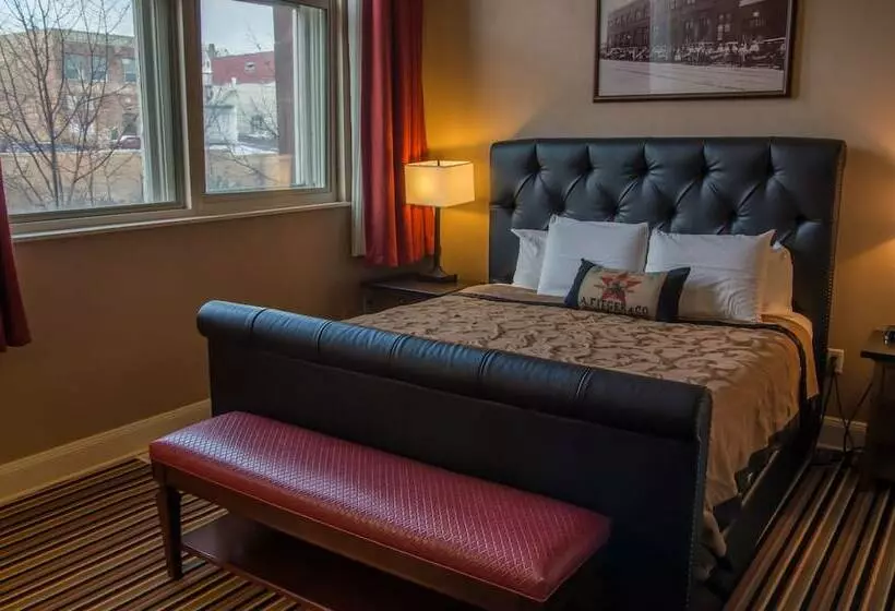 مجموعه ویستا شهر, Fitger S Inn