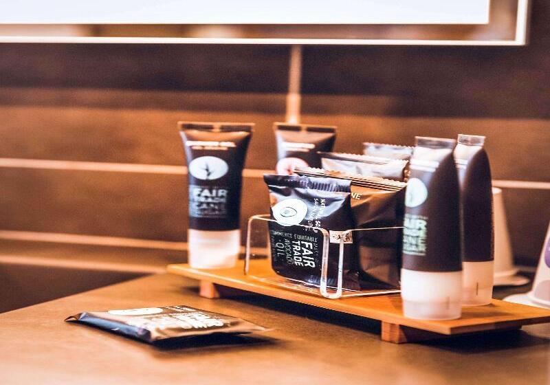 غرفة قياسية, The Franciscan