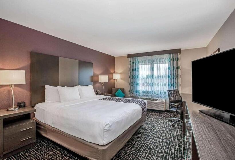 스탠다드 룸 킹사이즈 침대, La Quinta By Wyndham Fayetteville
