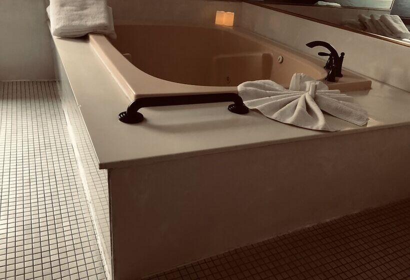 Deluxe Kamer met Kingsize Bed, Postmarc Hotel And Spa Suites