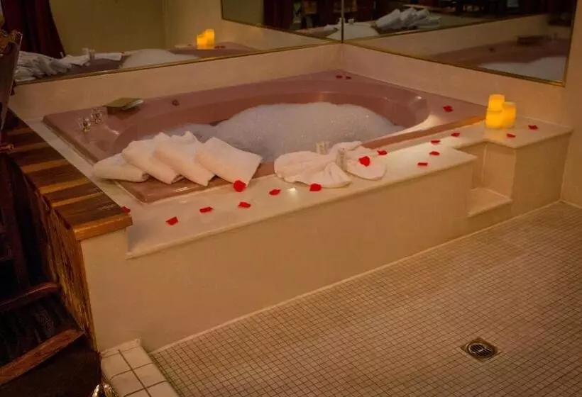 Deluxe-sviitti, Postmarc Hotel And Spa Suites
