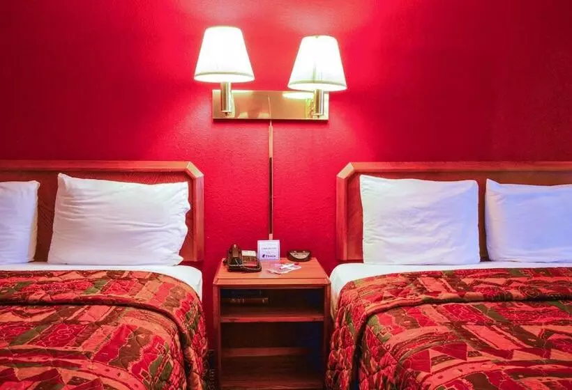 ２ダブルベッドのスタンダードルーム, Econo Lodge