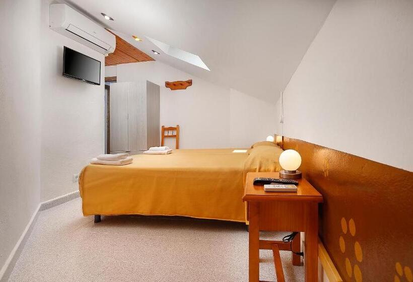 Номер Стандарт, Albergue Sierra De Arbe