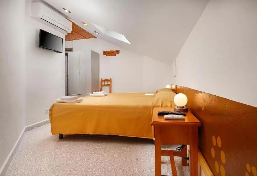 スタンダードルーム, Albergue Sierra De Arbe