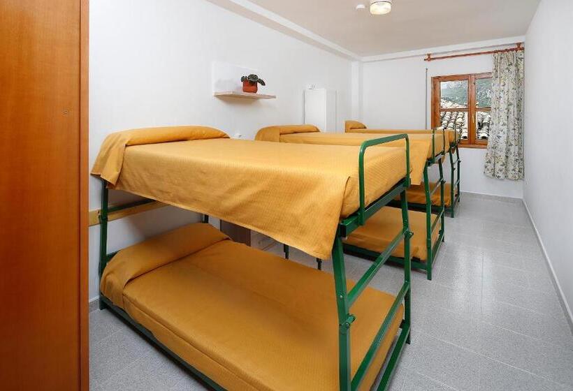 Семейный Номер Совместный Санузел, Albergue Sierra De Arbe