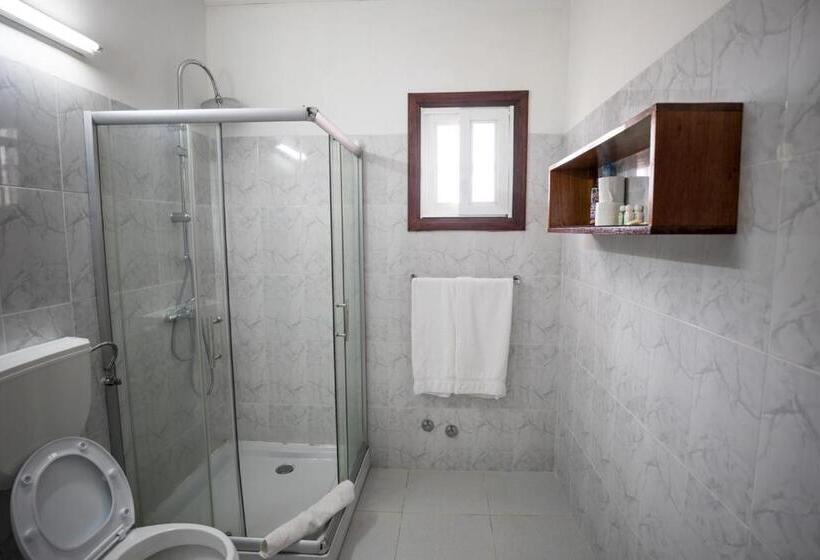 اتاق لوکس, Praia Accommodation