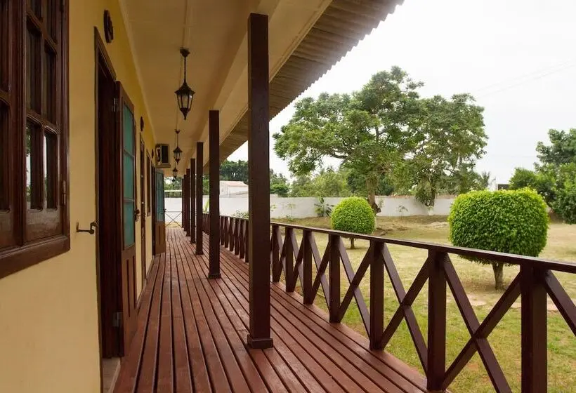 بنگله خانوادگی, Praia Accommodation