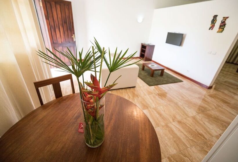 Семейное Бунгало, Praia Accommodation