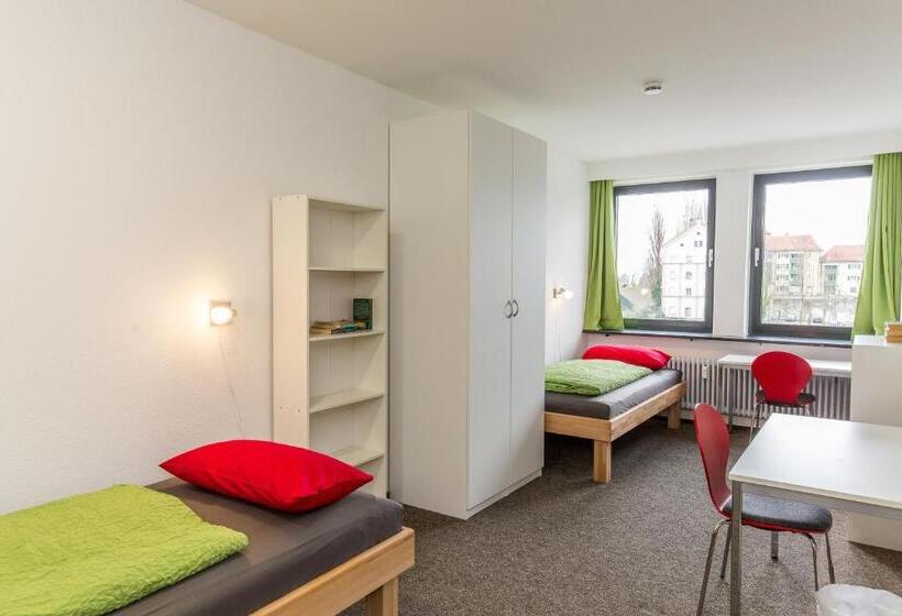 اتاق استاندارد با سرویس بهداشتی مشترک, Inselhostel