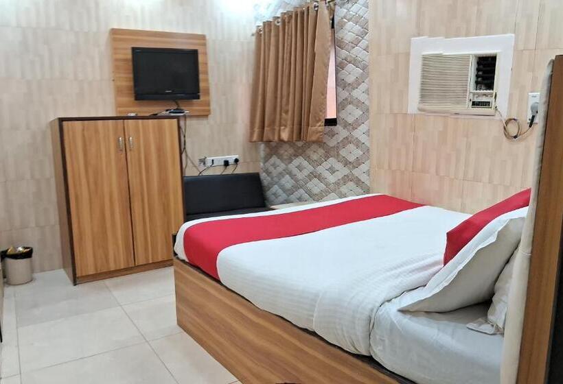 غرفة قياسية, Swapna International