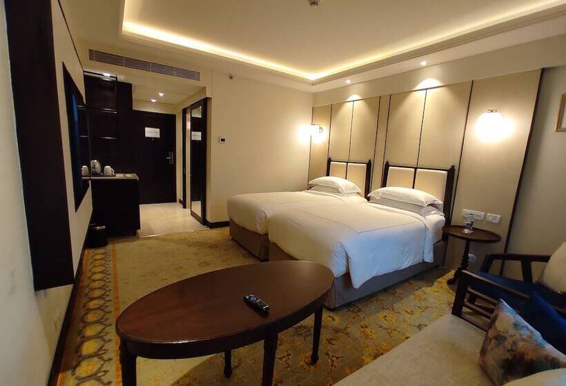 اتاق سوپریور, Taj Tirupati