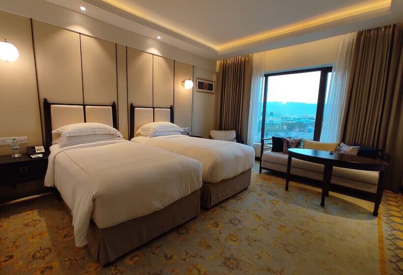 اتاق سوپریور, Taj Tirupati