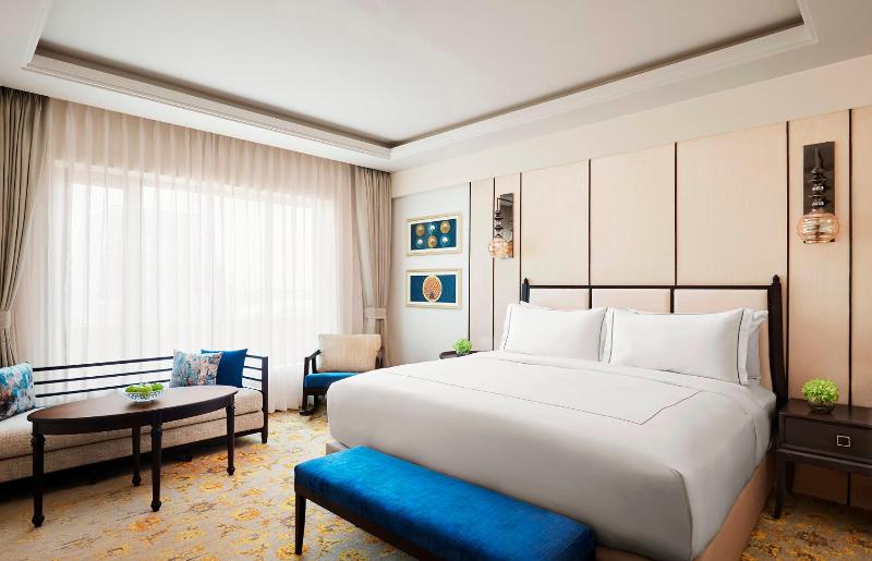 اتاق سوپریور با تخت بزرگ, Taj Tirupati