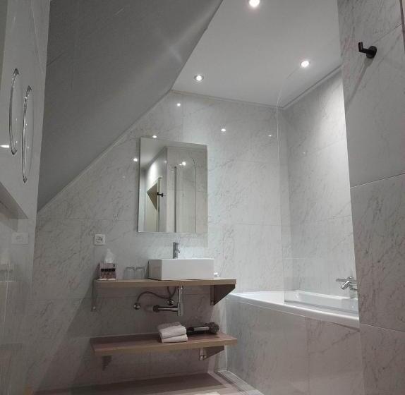 トリプルクラシックルーム, Boutique hotel Het Bloemenhof