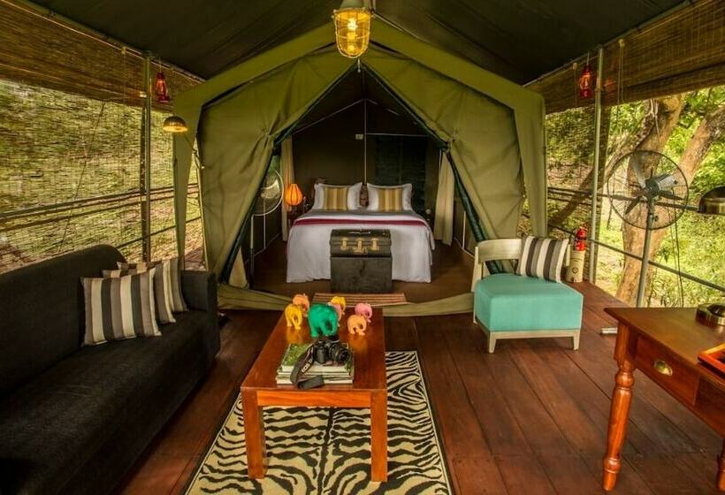 Standard Tent, Ahaspokuna By Eco Team