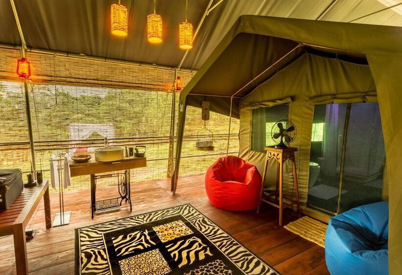 Standard Tent, Ahaspokuna By Eco Team