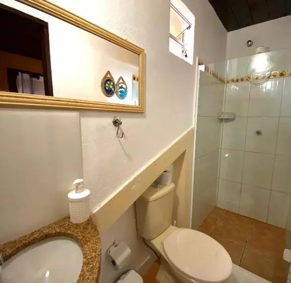 اتاق خانوادگی, Mai Chameguin Hospedagens Paraty