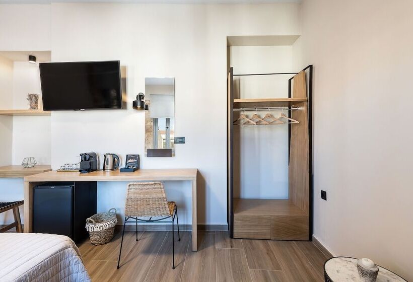 Номер Superior, Aoria Estate Old Port