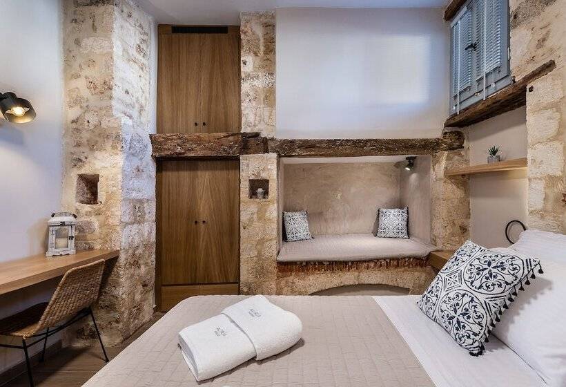 Люкс 2 Спальни, Aoria Estate Old Port