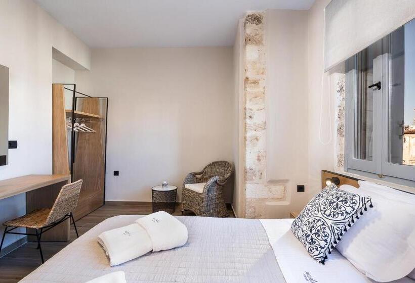 Номер Superior, Aoria Estate Old Port