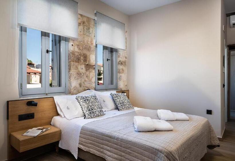 Номер Superior, Aoria Estate Old Port