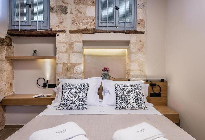 Люкс 2 Спальни, Aoria Estate Old Port