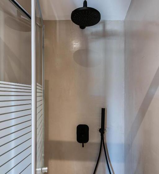 Люкс Superior, Aoria Estate Old Port