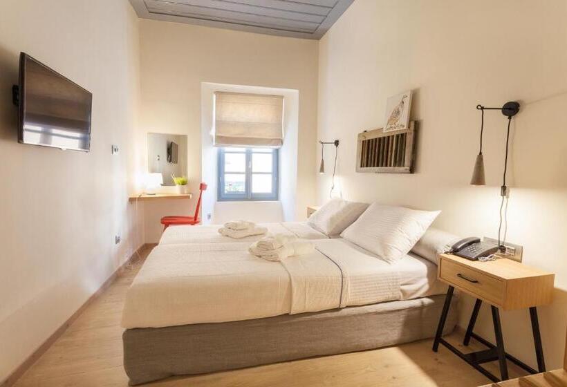 חדר סופריור, Nafplion 1841