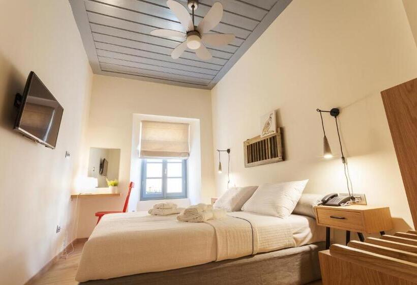 חדר סופריור, Nafplion 1841