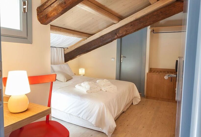 חדר סטנדרט, Nafplion 1841