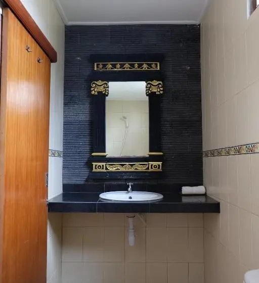 اتاق لوکس با چشم‌انداز باغ, Nusa Indah Bungalow