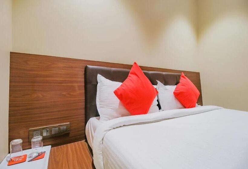 스탠다드 룸, Treebo Trip Ahlan International