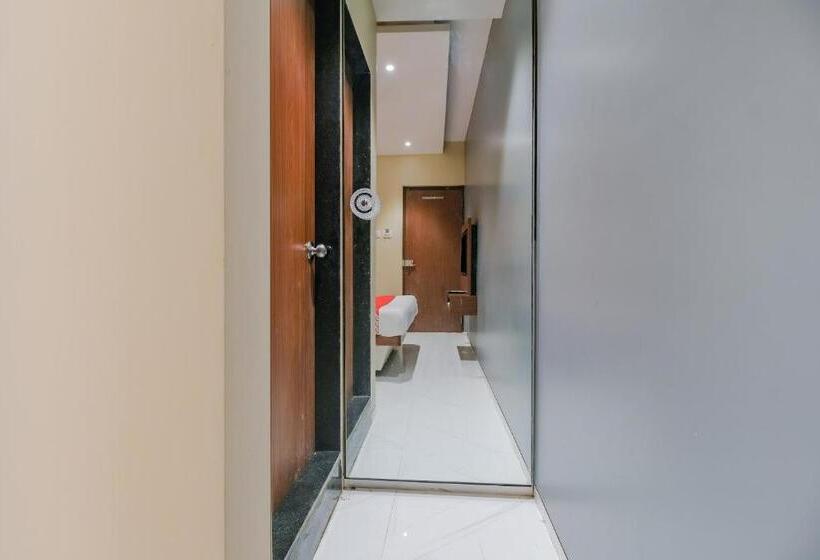 트리플 클래식 룸, Treebo Trip Ahlan International