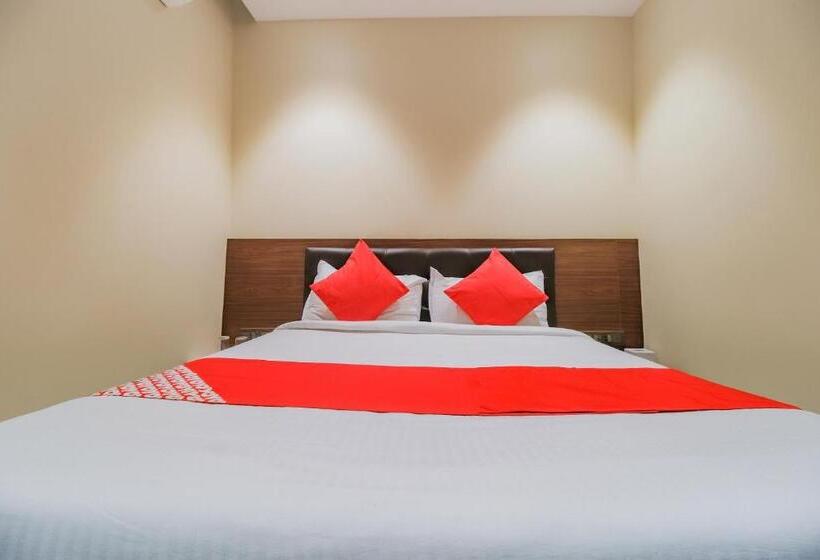 트리플 클래식 룸, Treebo Trip Ahlan International