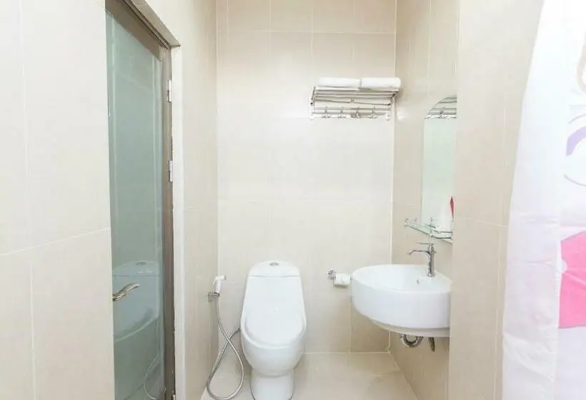 اتاق استاندارد, Capital O 1867 Kara Guest House