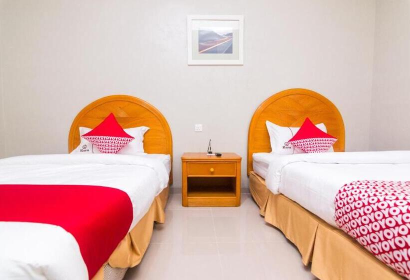 Номер Deluxe, Capital O 1867 Kara Guest House
